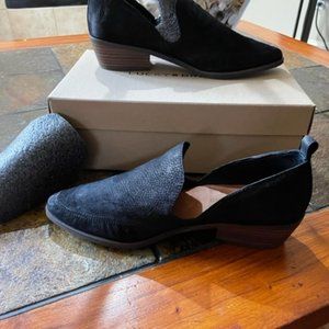 Lucky Brand Mahzan - Size 9M